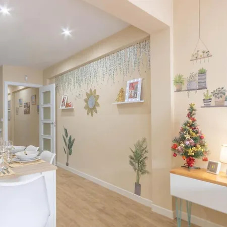 Juani Centro Parking Y Wifi Gratis Apartment