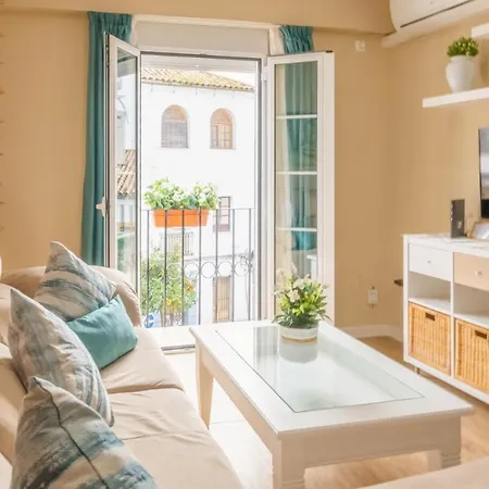 Juani Centro Parking Y Wifi Gratis Apartment